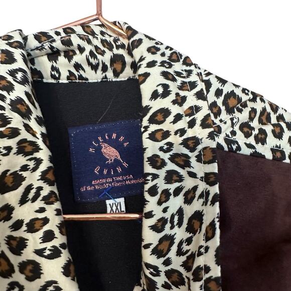 McKenna Quinn pop over button leopard with faux suede detail size XXL - Picture 2 of 7
